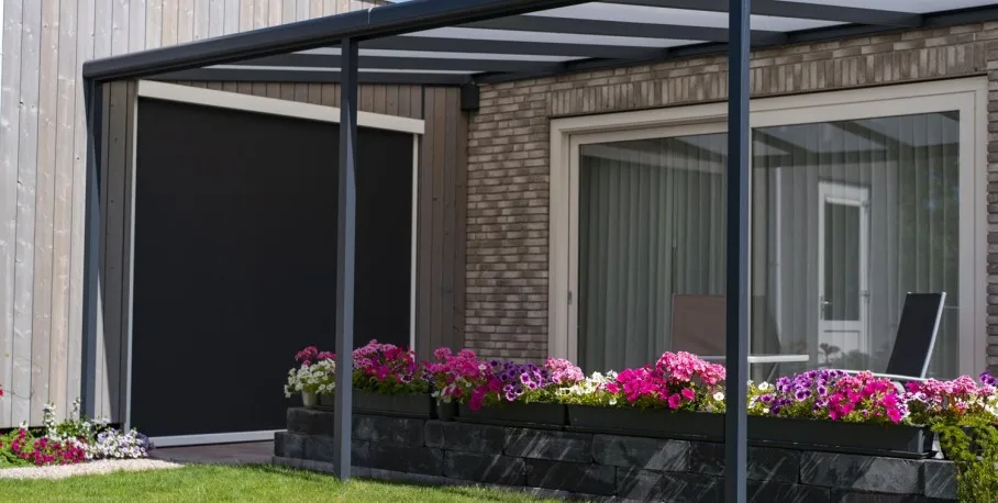 Deponti Nebbiolo aluminium veranda, side view